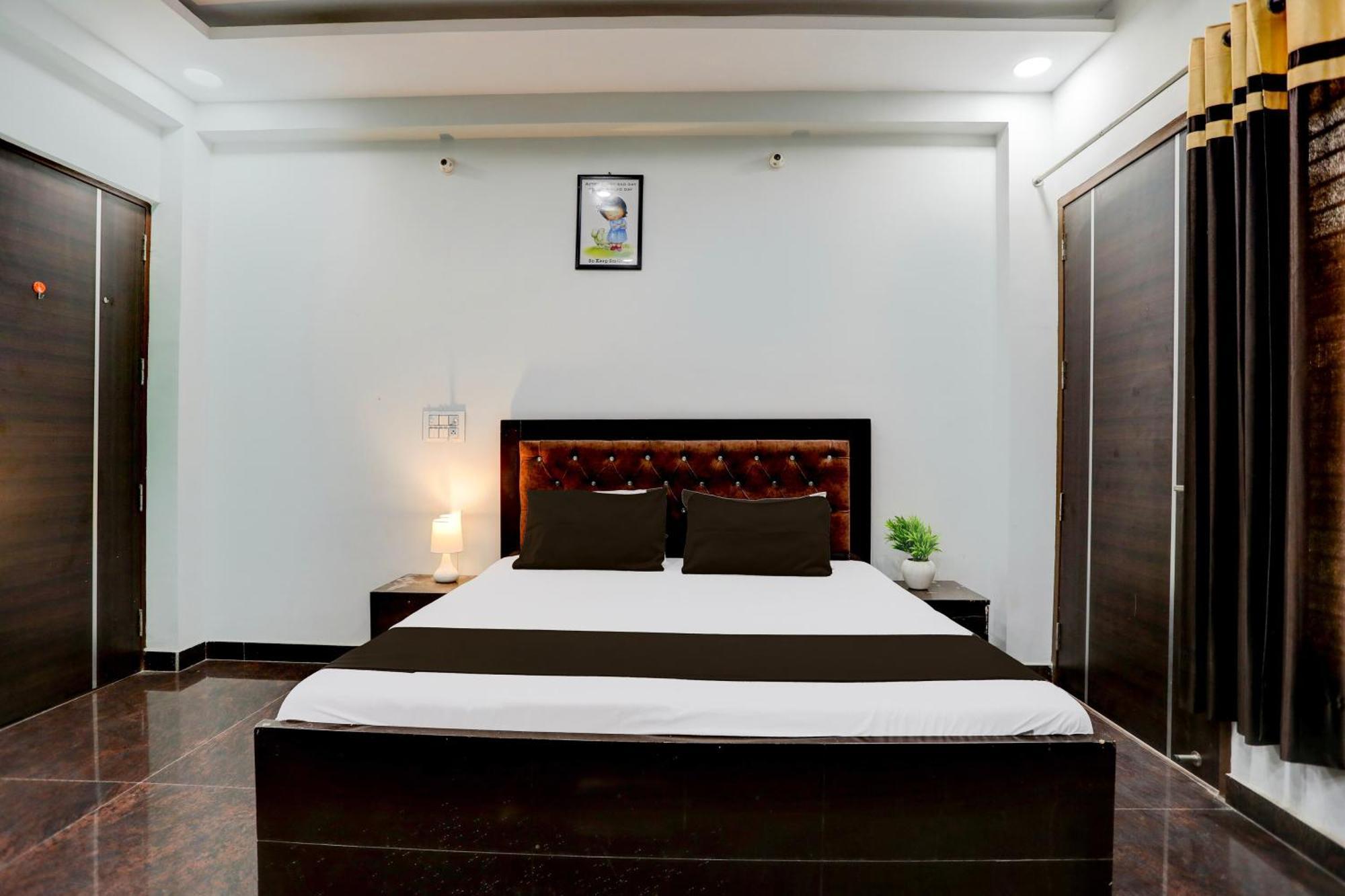 Hotel O Grand Epic Inn Noida Exterior foto