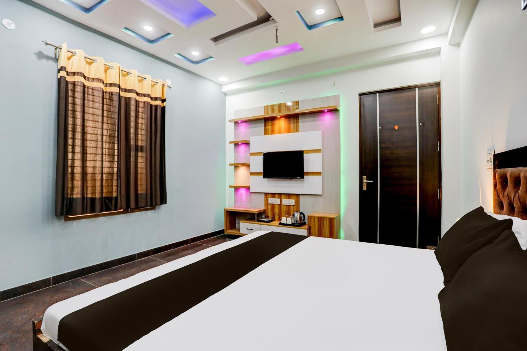 Hotel O Grand Epic Inn Noida Exterior foto