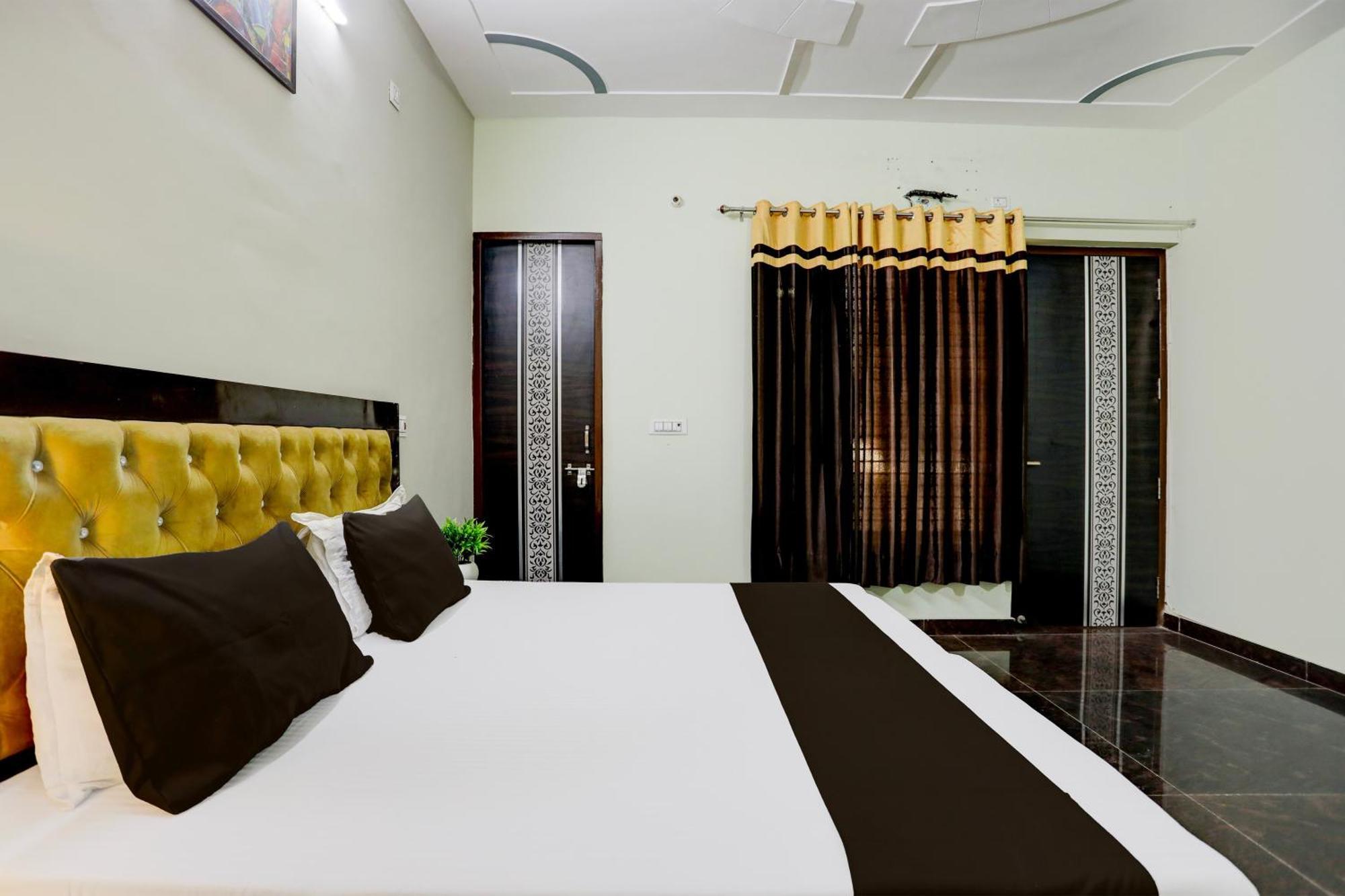 Hotel O Grand Epic Inn Noida Exterior foto